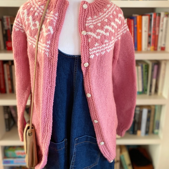 Handmade Vintage Knit Cardigan | Pink & Cream Fair Isle | Size Women’s Small | B - Picture 2 of 8